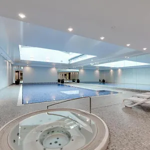 Waterlane Riverside Spa, Pool & Gym By Downtown Polen