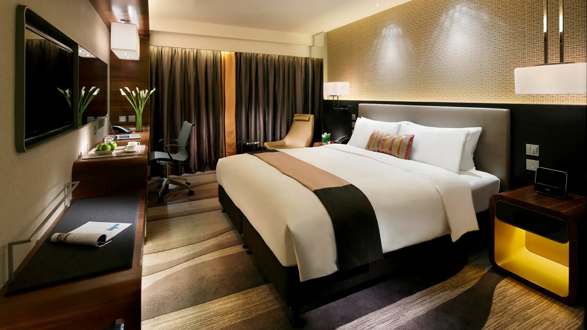 Royal Plaza Hotel Hong Kong 5*,  China