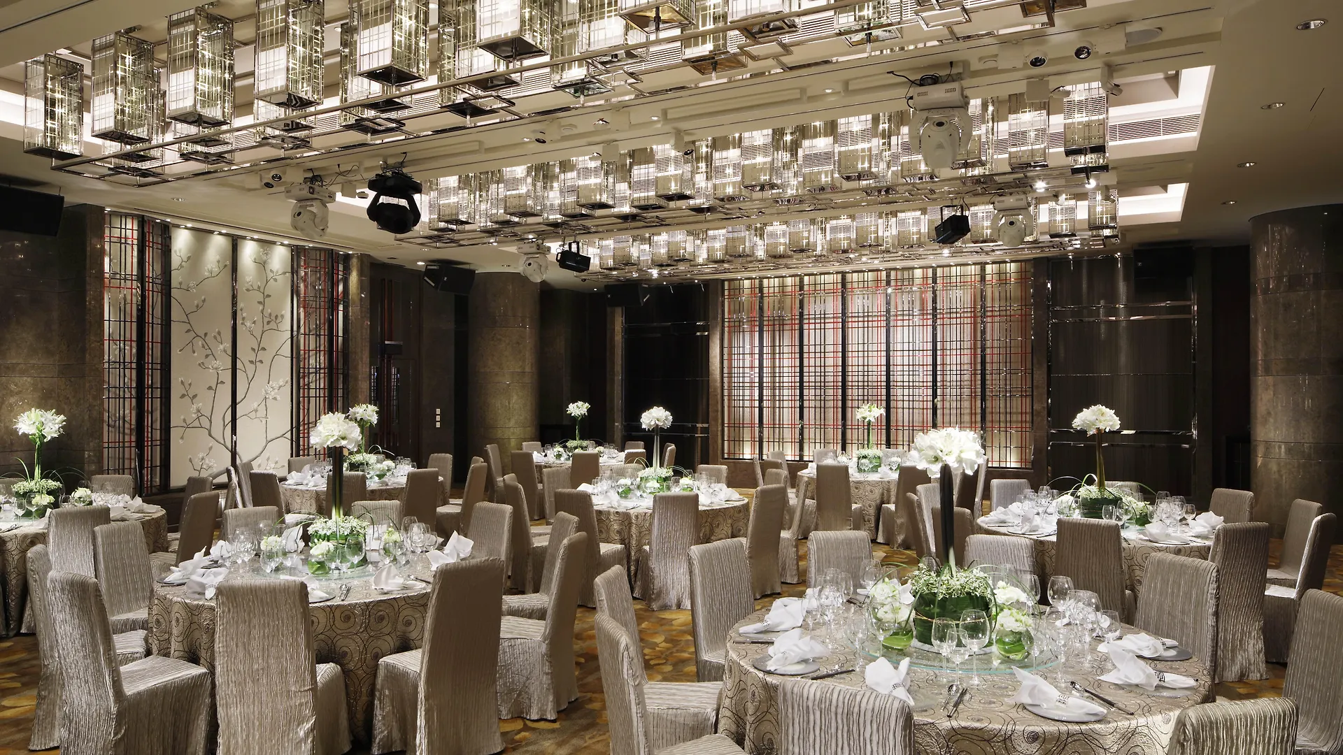 Royal Plaza Hotel Hong Kong 5*,  China