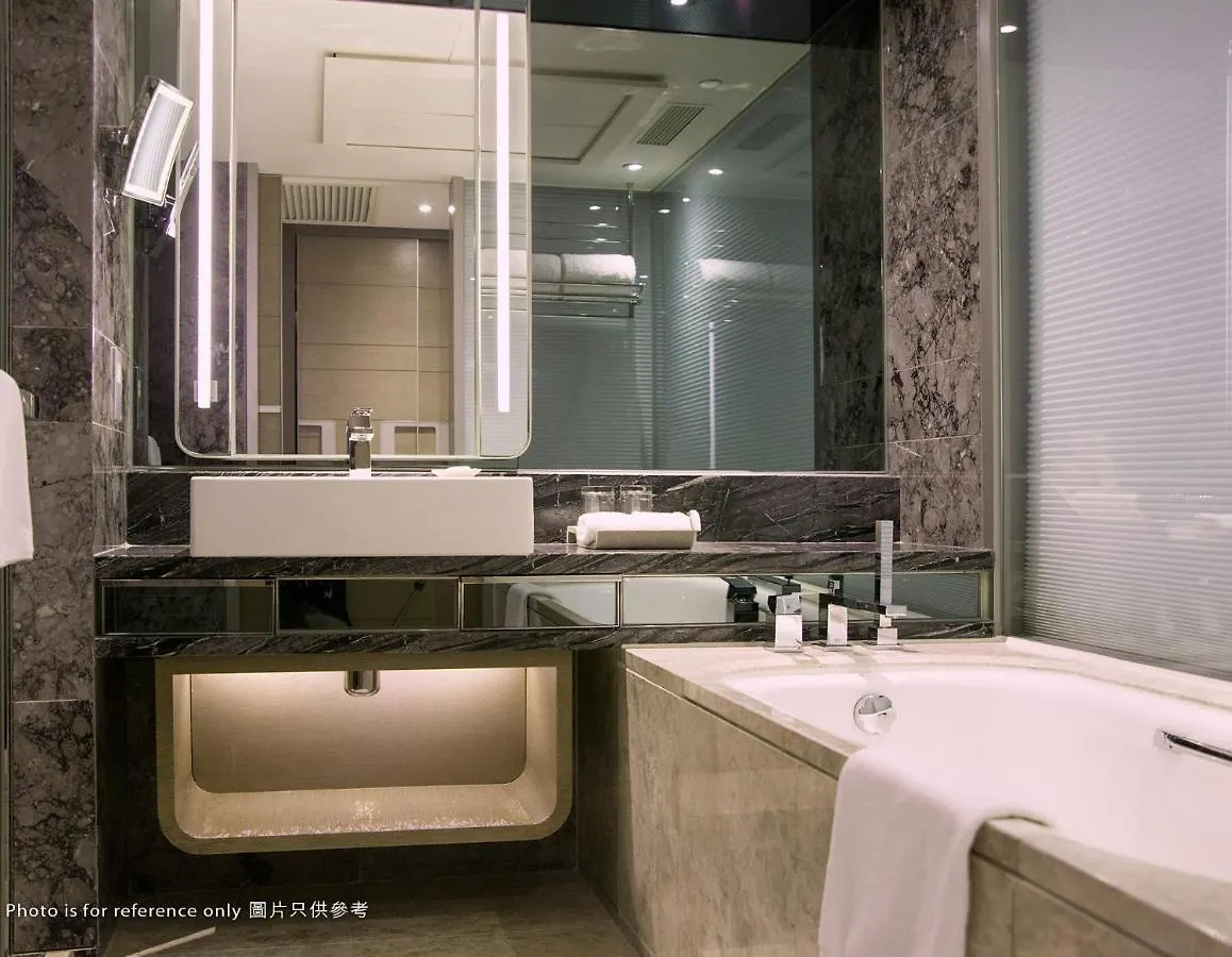 Royal Plaza Hotel Hong Kong 5*,